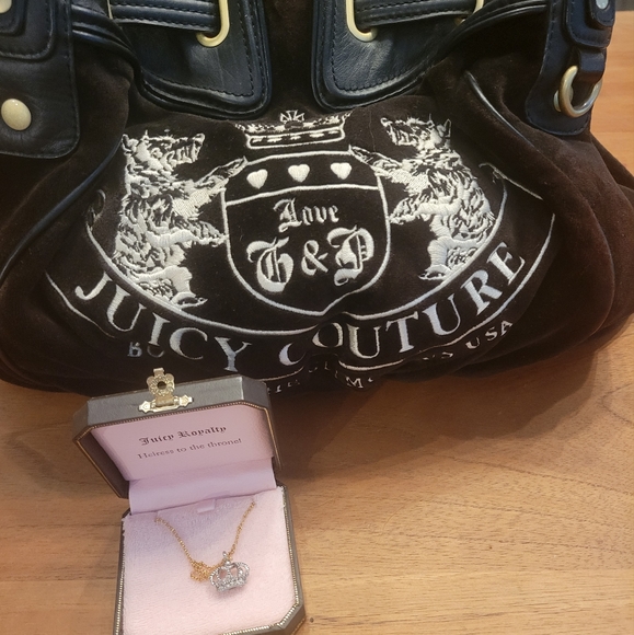 💕❤️Host Pick Juicy Couture bundle of Crest bag and Crown Juicy Couture necklace